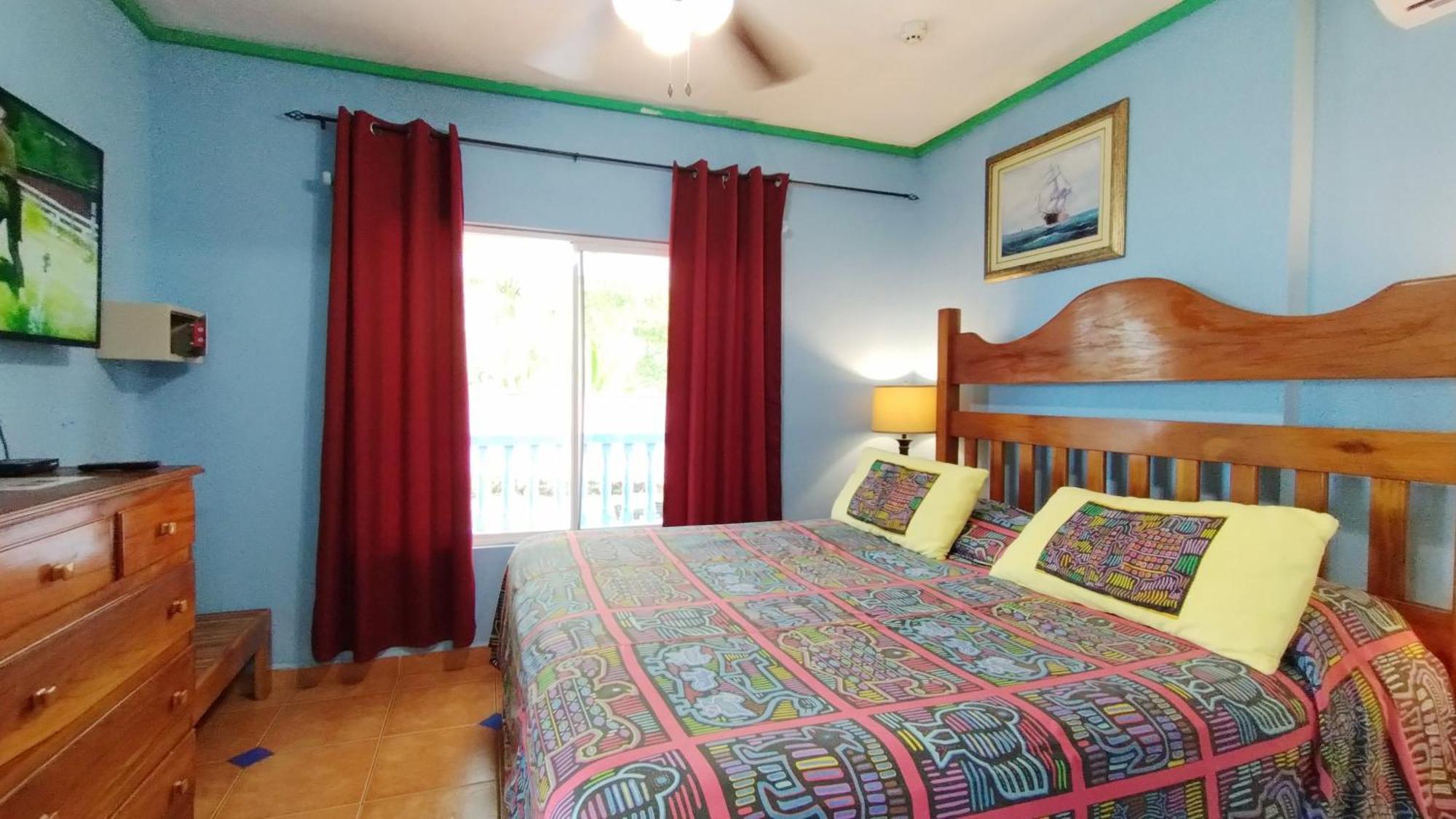 Las Lajas Beach Resort Buitenkant foto