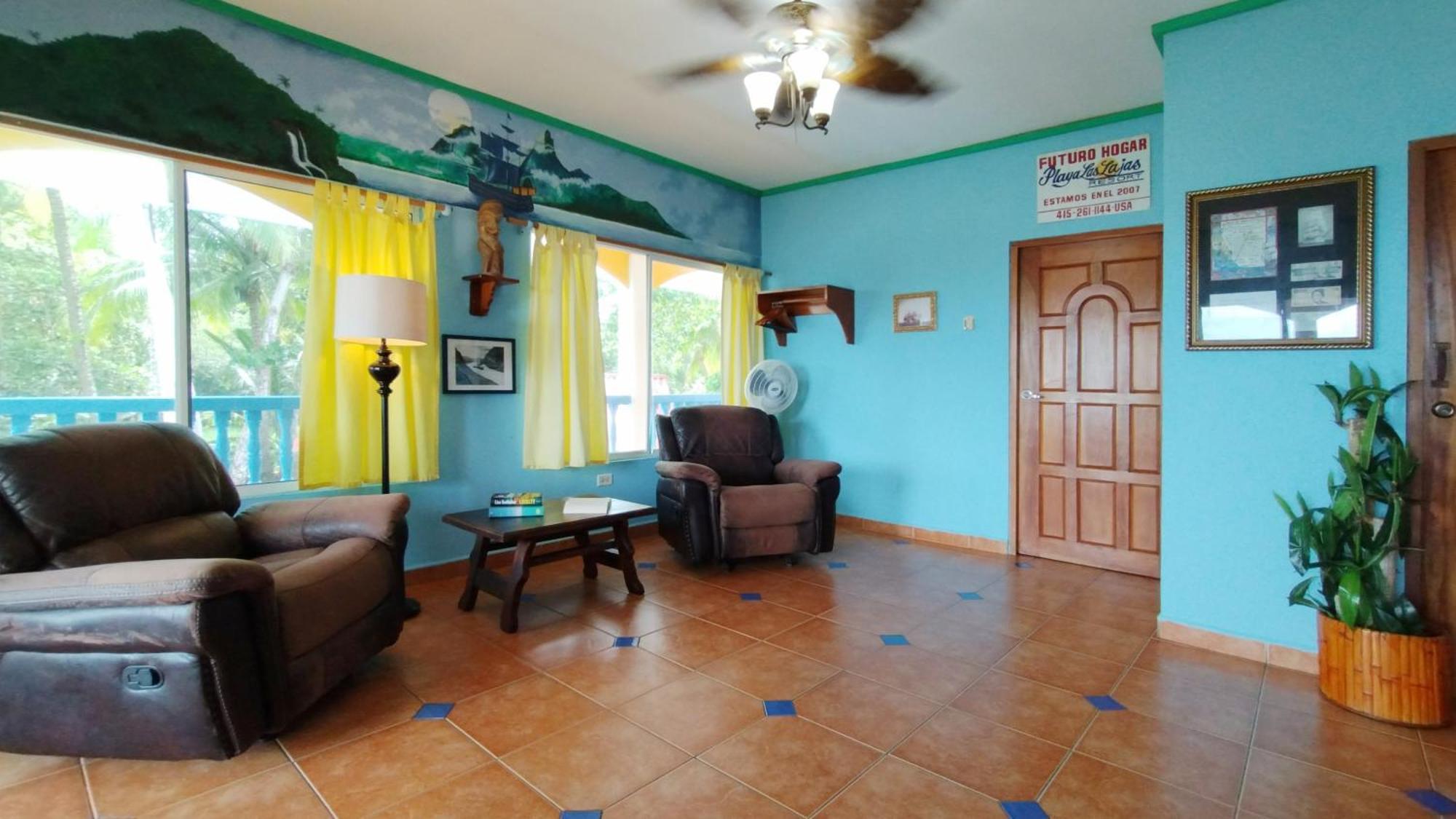 Las Lajas Beach Resort Buitenkant foto